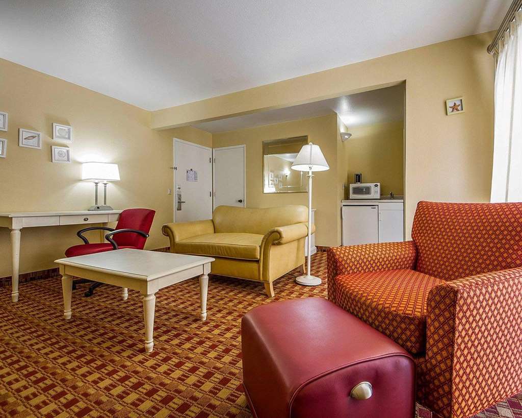 Quality Inn & Suites Capitola Bilik gambar